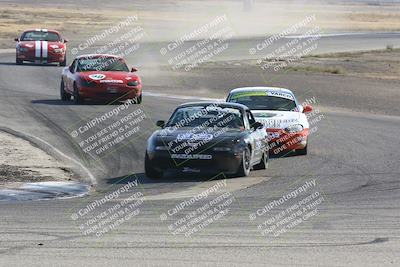 media/Nov-05-2023-CalClub SCCA (Sun) [[4ca13f3dad]]/Group 3/Offramp (Race)/